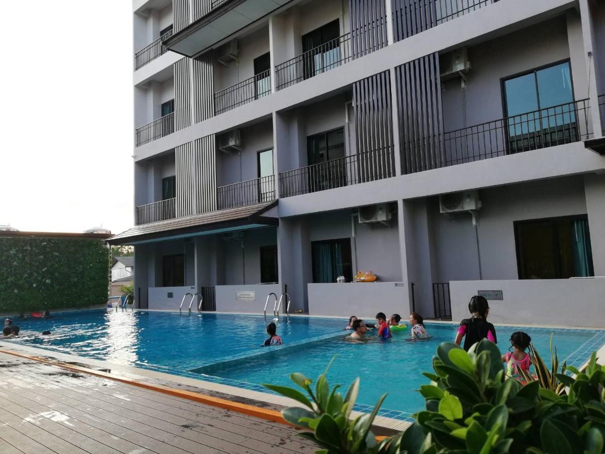 J.P.Grand Hotel Trat Exterior foto