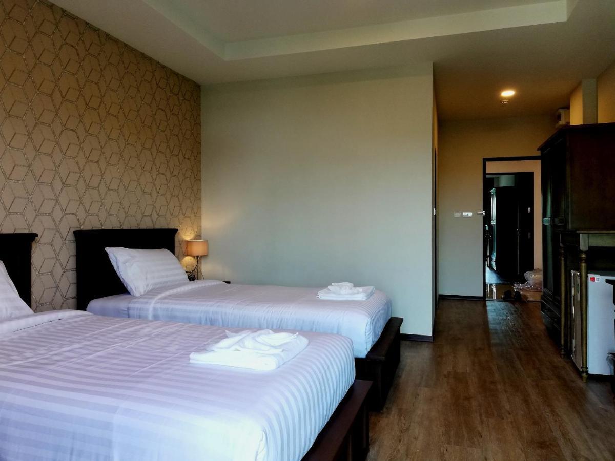 J.P.Grand Hotel Trat Exterior foto