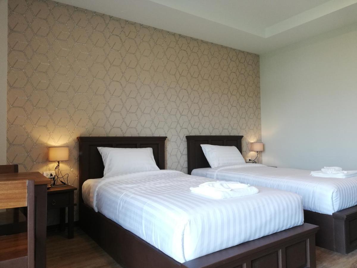 J.P.Grand Hotel Trat Exterior foto