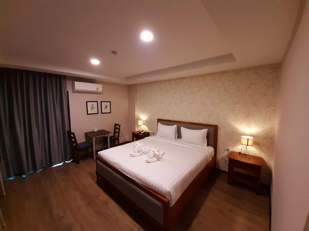 J.P.Grand Hotel Trat Exterior foto
